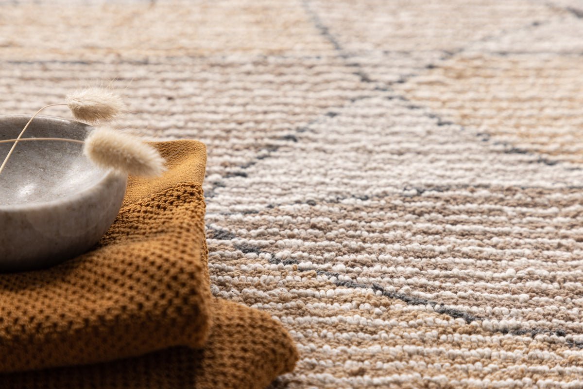 Bath Mat Canggu - in warm sand and gray tones made of natural cotton