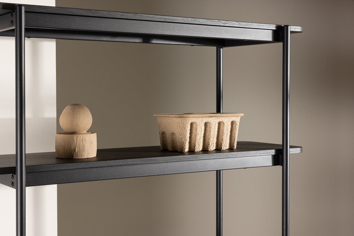 Side Table Alin – in two colors and sizes