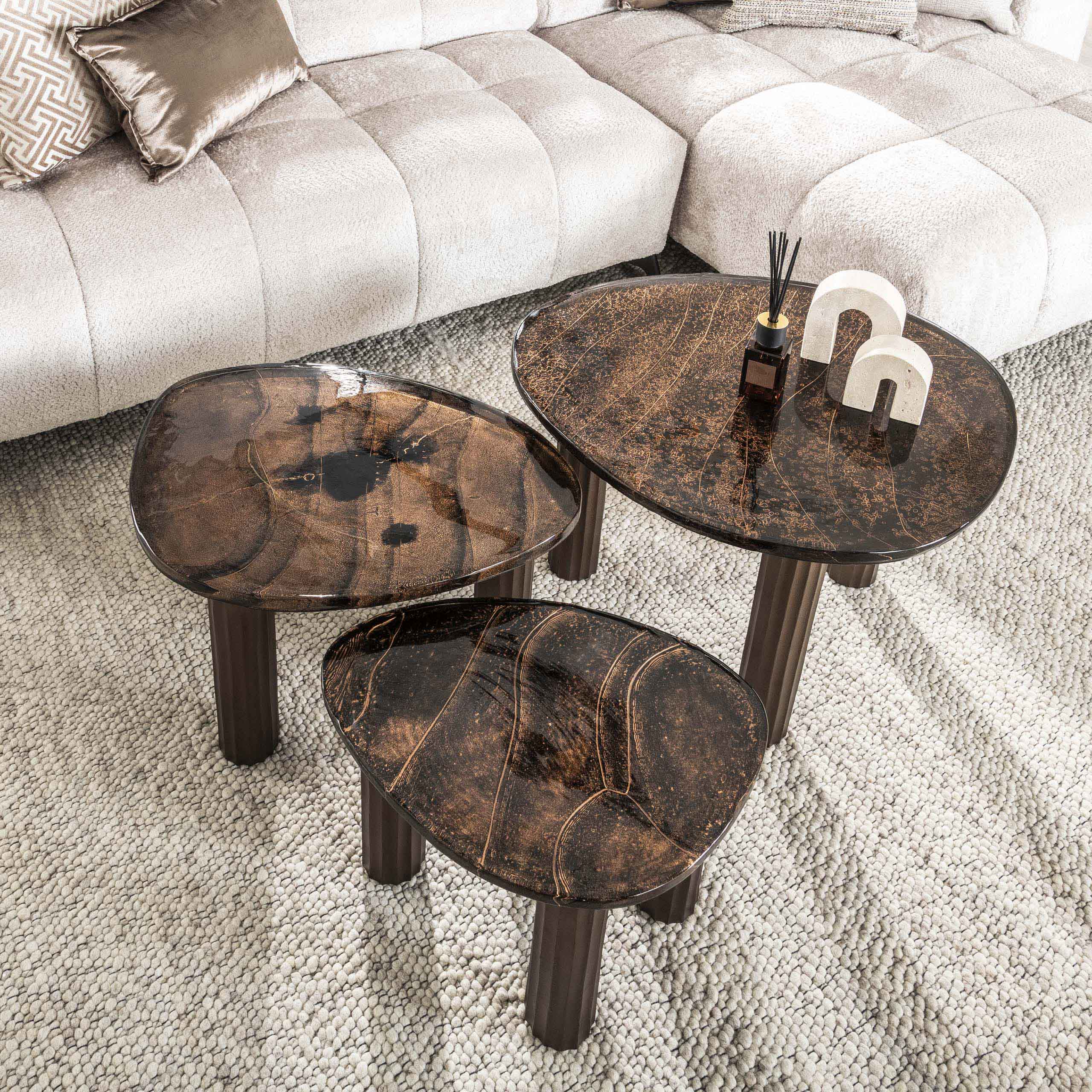 Couchtisch Elysium - Größe M in Antikkupfer oder Antikgold mit Gussglas