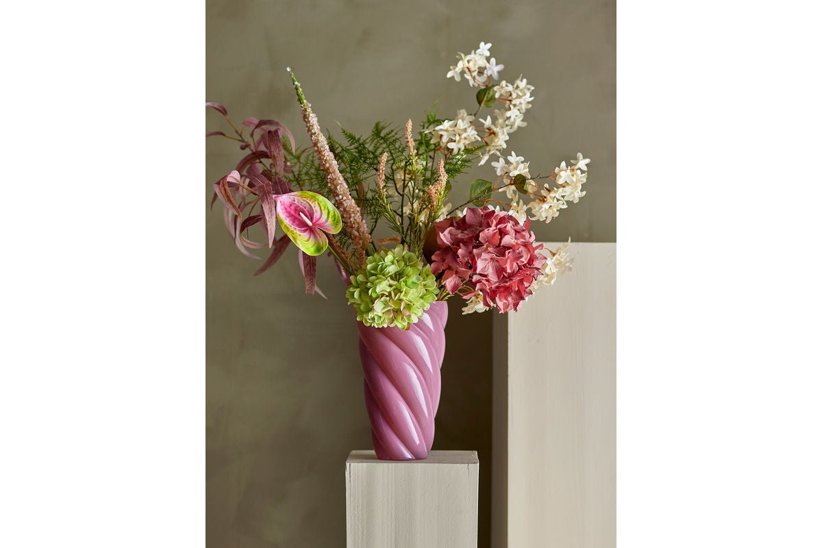 Vase "Pink Tornado" – made of glass