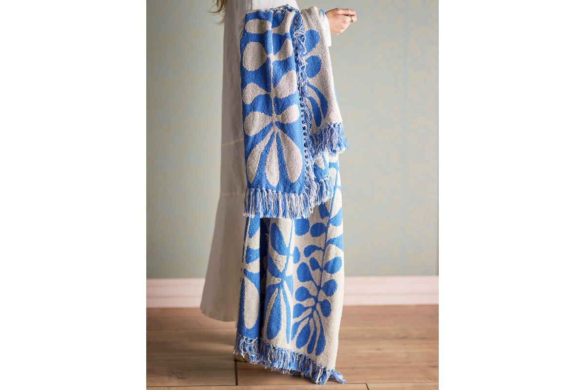 Amal Throw Blanket - Blue, made from recycled cotton