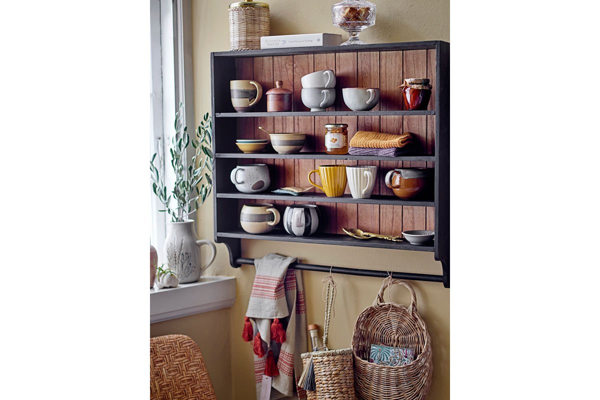 Krug Elva – Hand-painted Stoneware with Floral Motif