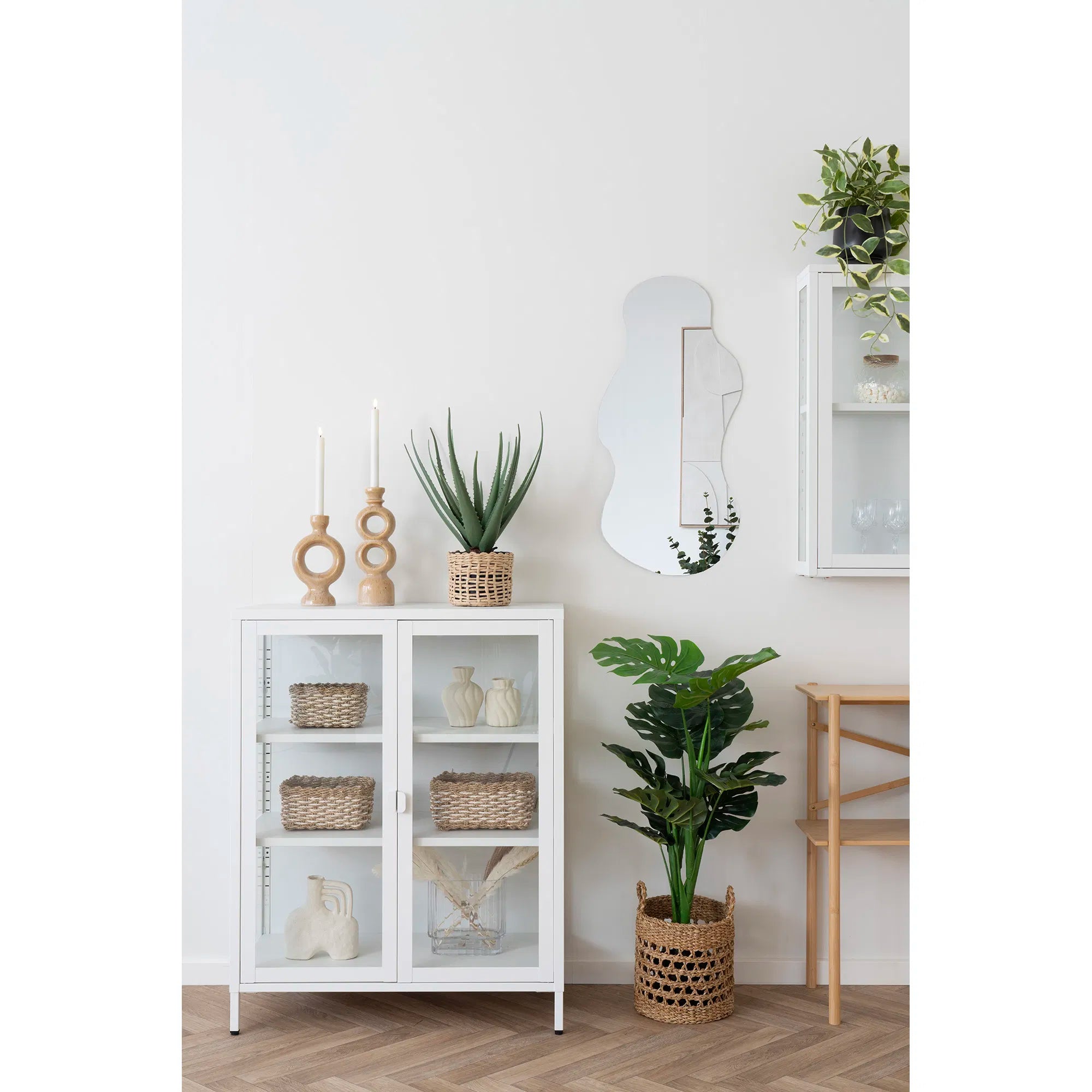 Spiegel Orviano Tall – Organic Shape Made of Glass