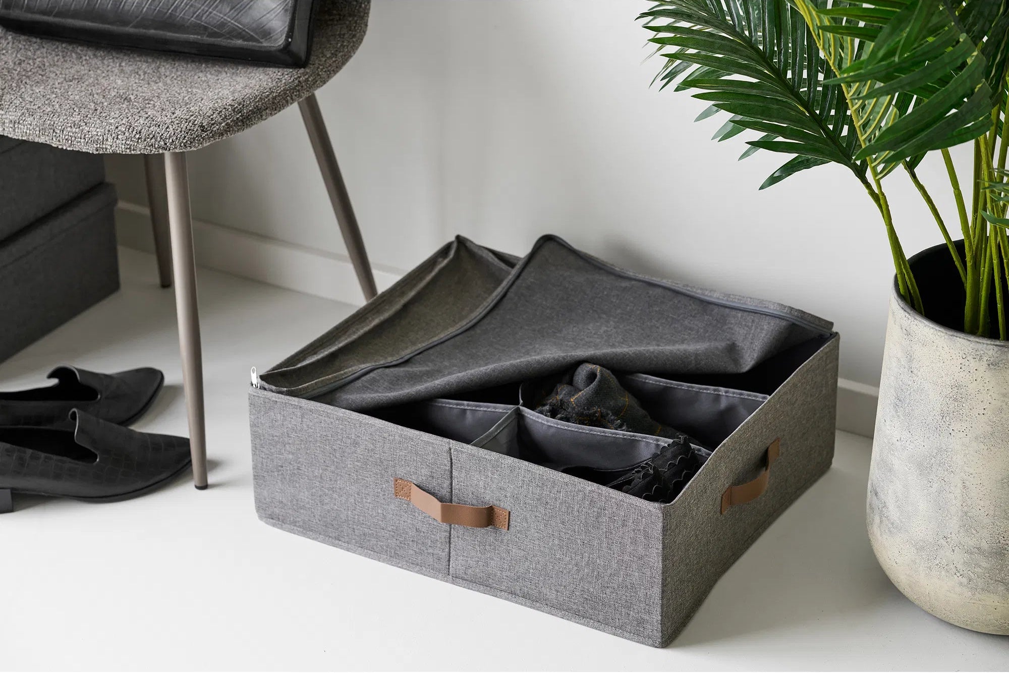 Organizer Skandira - in gray with lid