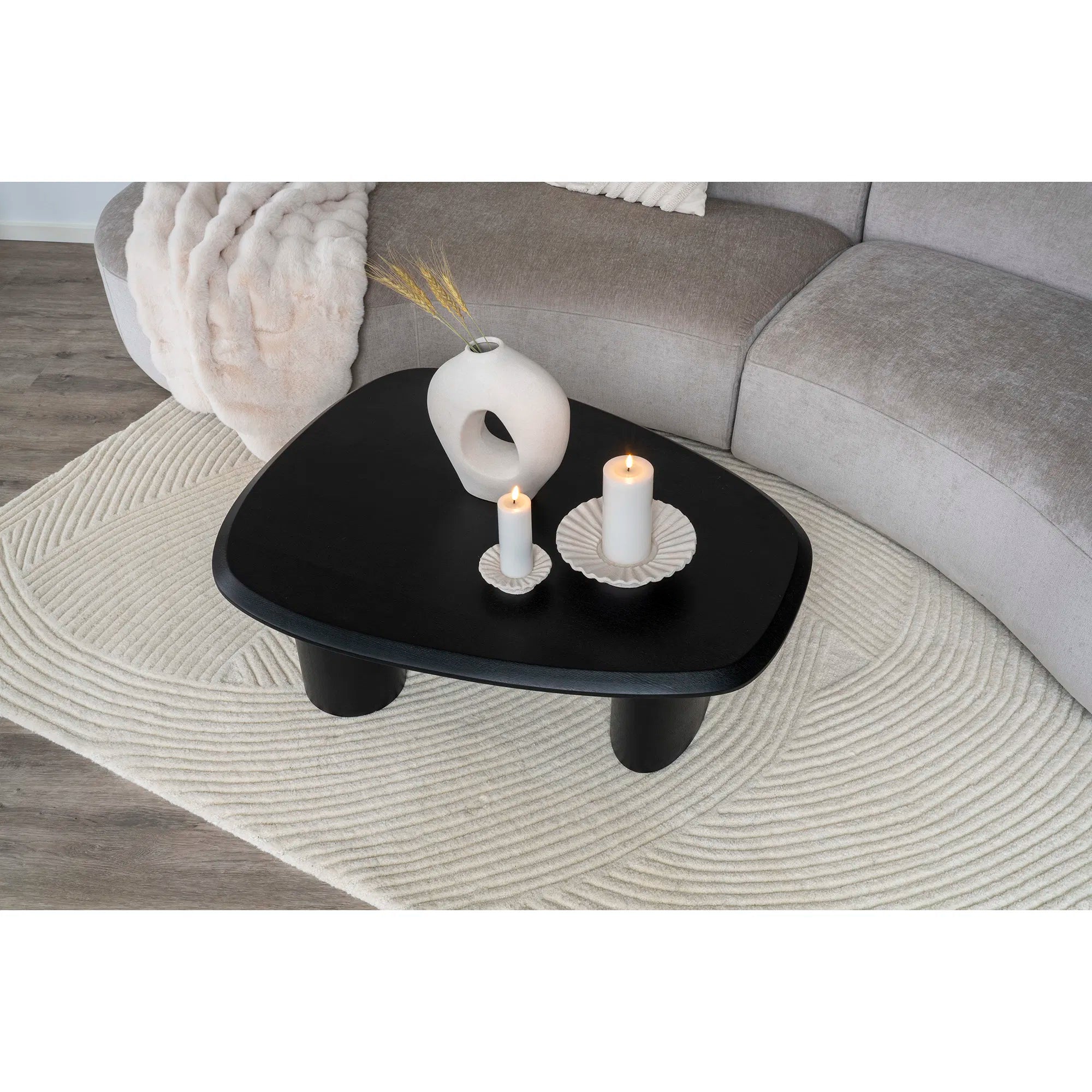 Vase "Lunea" – Sculptural Ceramics in White