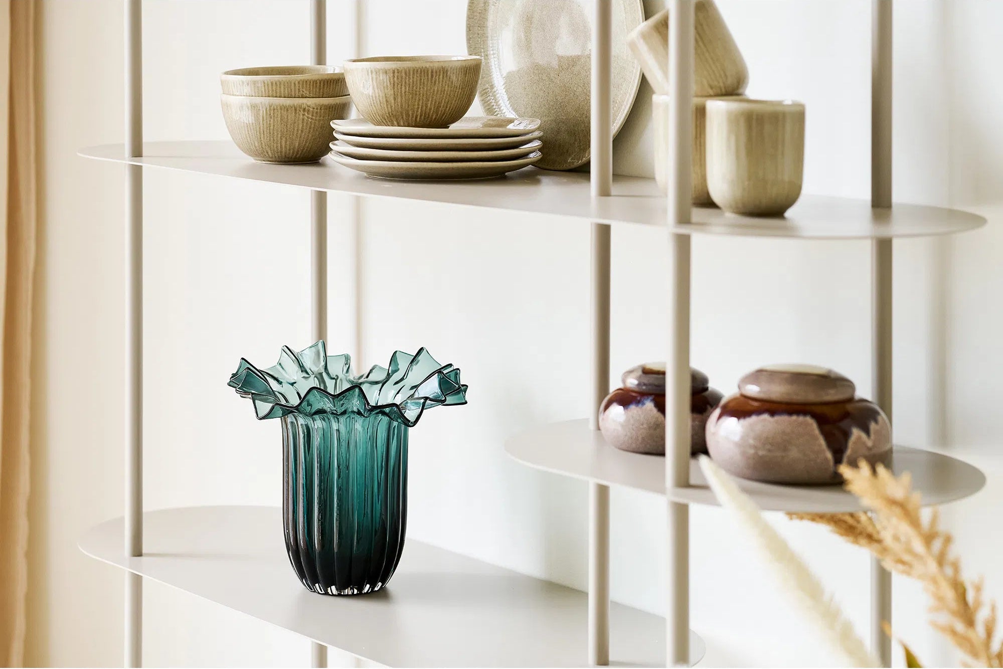 Vase Norelia - elegant glass vase in dark green