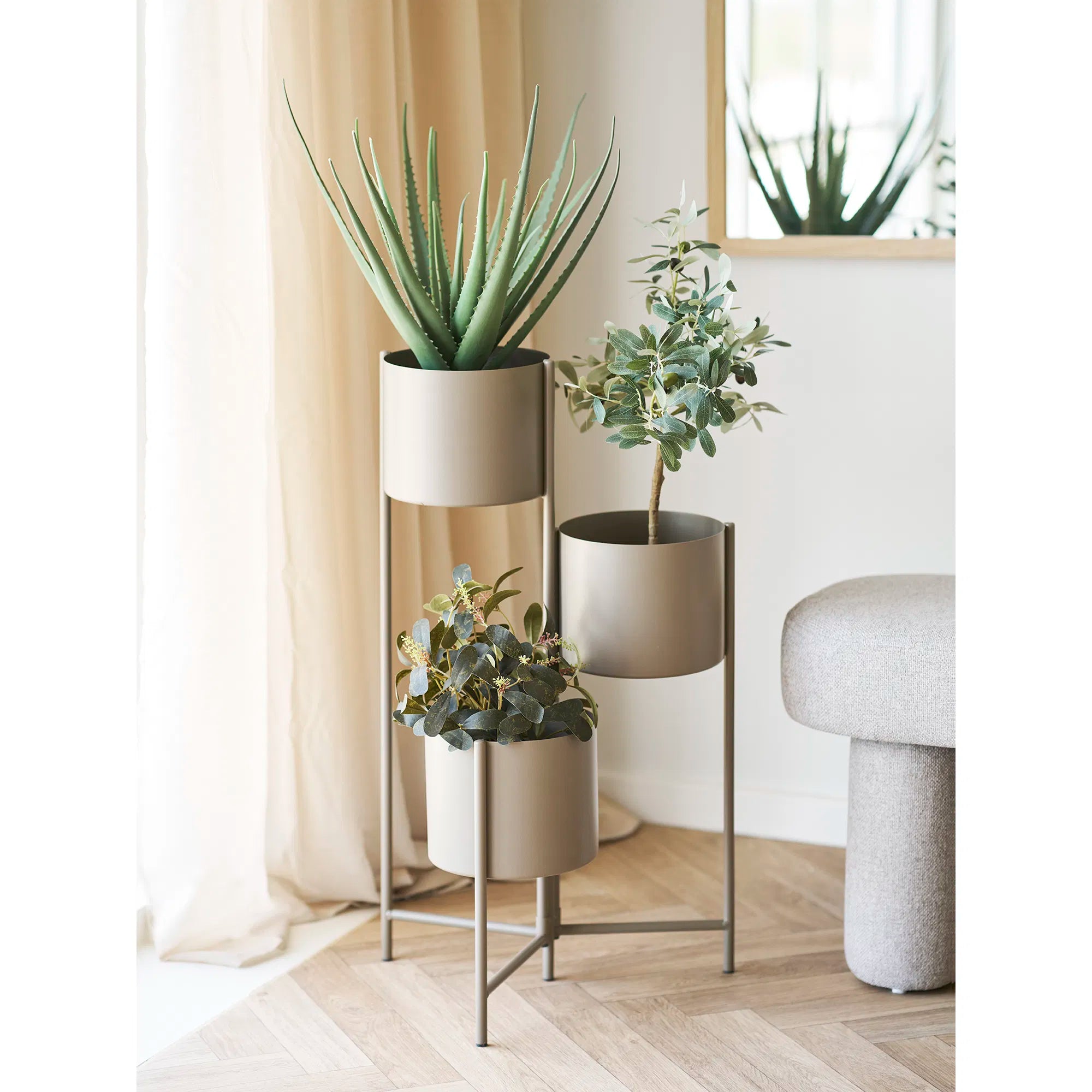 Flowerpot "Marven" – Brown painted steel with modern 3-piece design