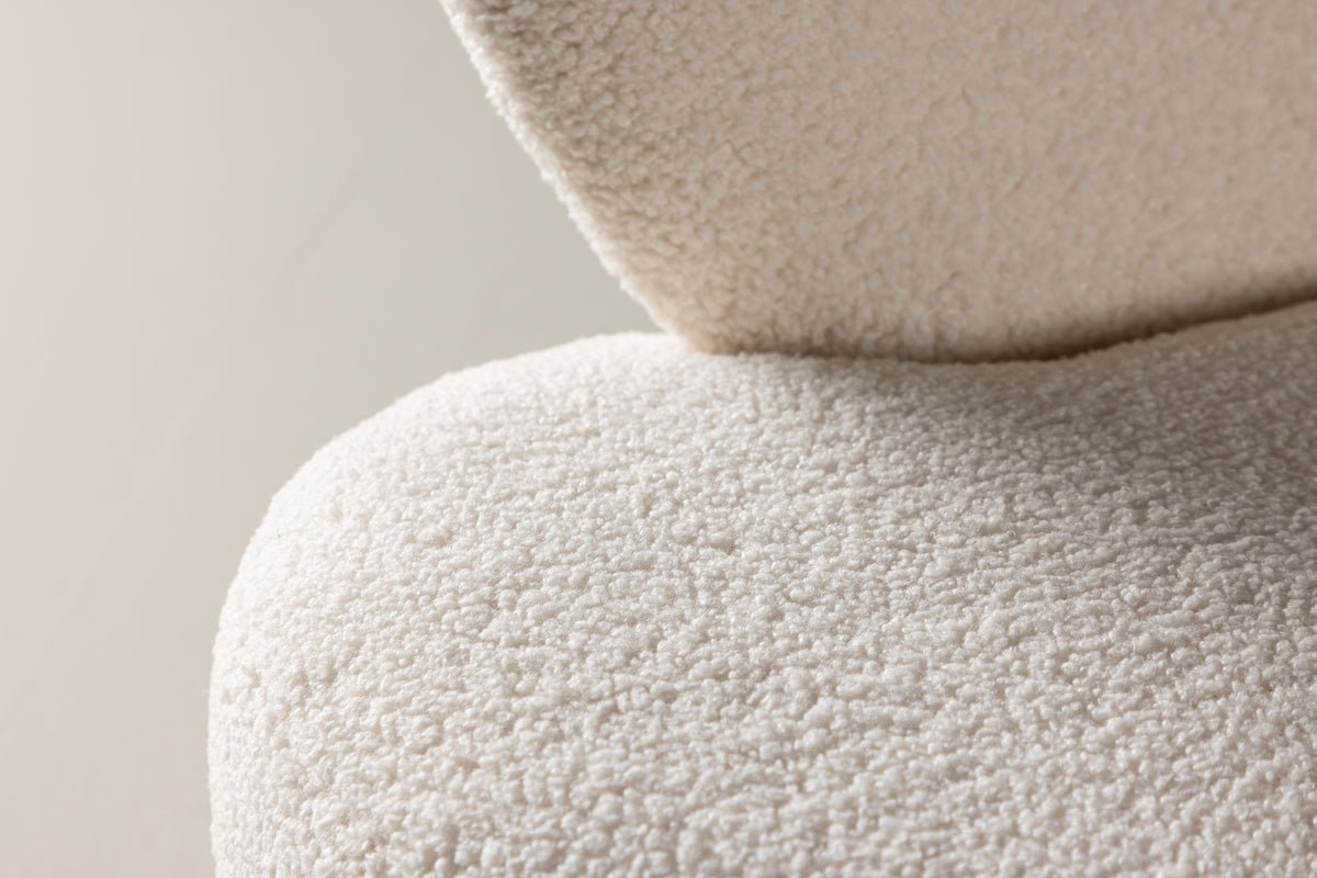 Children's sofa Miela – Heart-shaped 2-seater in White with teddy cover