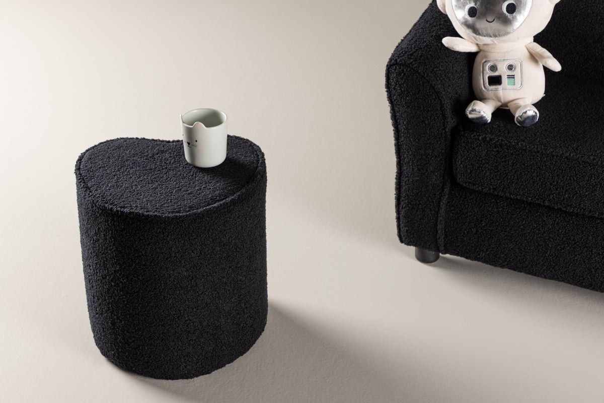 Children's stool Luma – Heart-shaped stool in Black