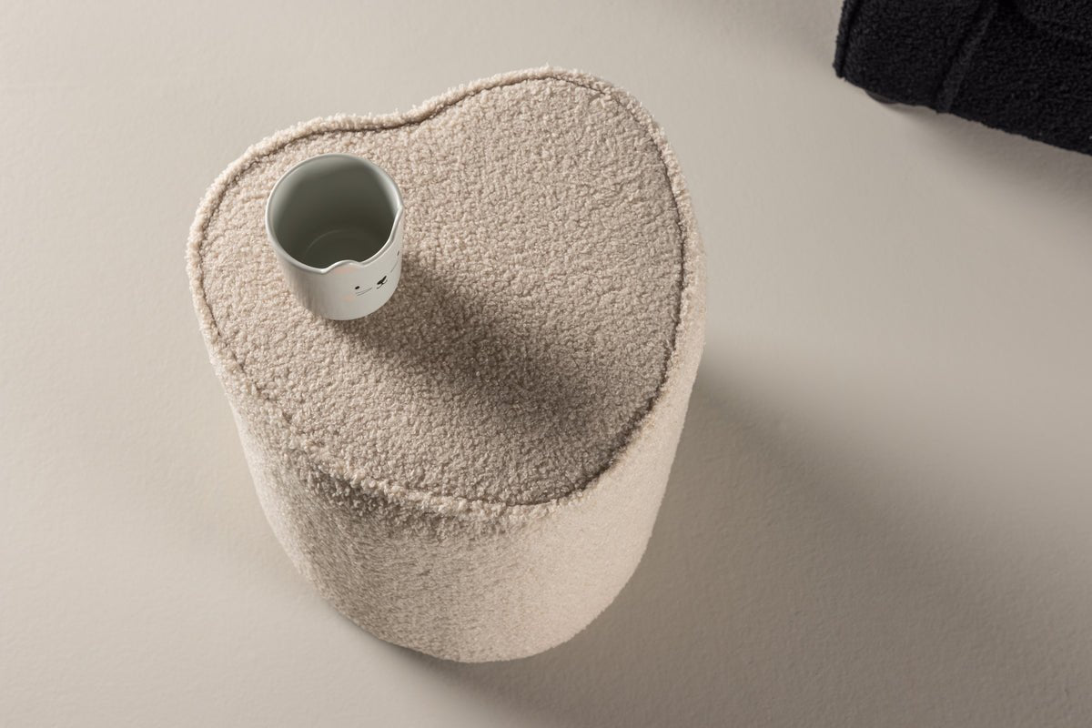 Children's stool Luma – Heart-shaped stool in Beige