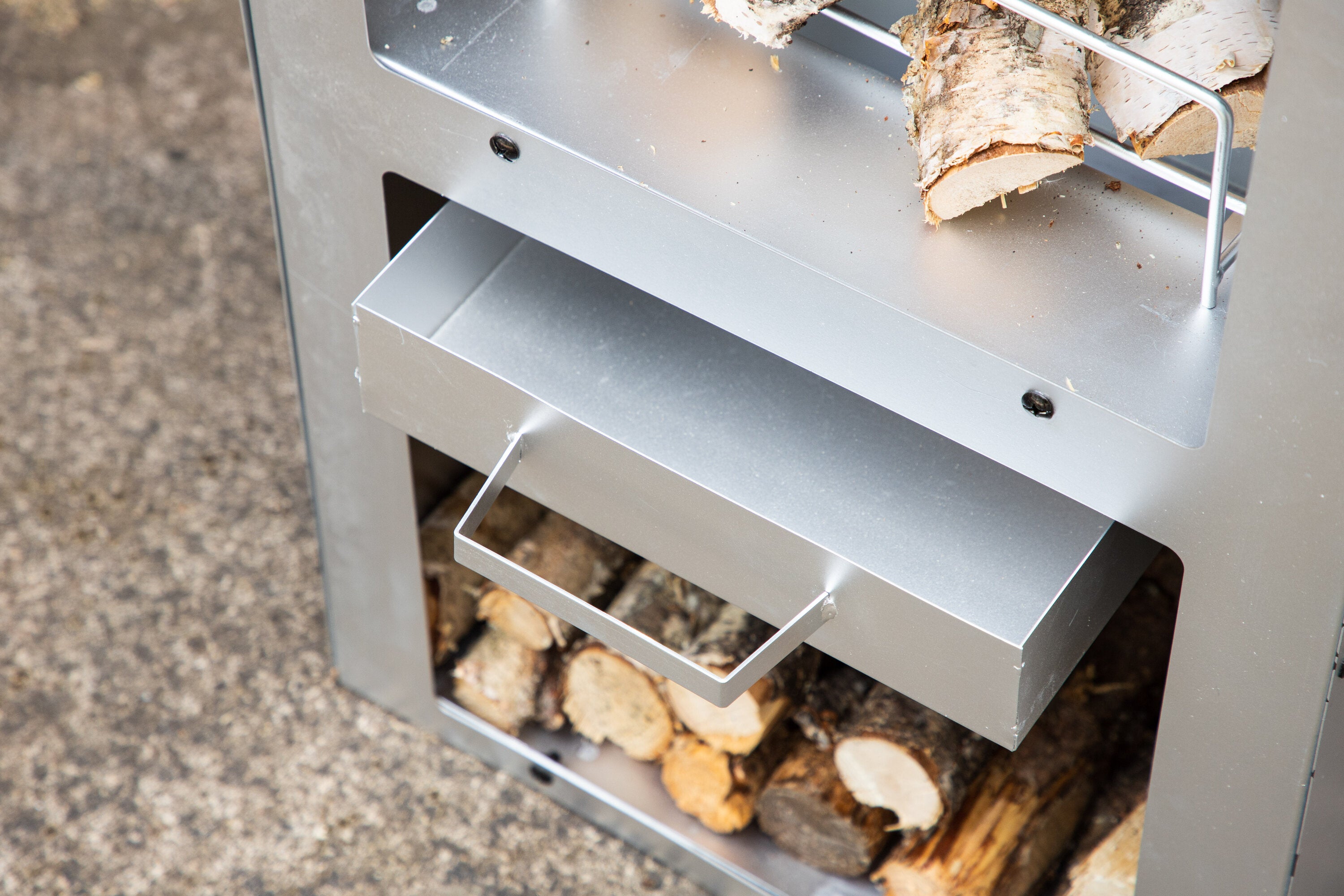 Terrace Fireplace Lio - made of silver-colored steel