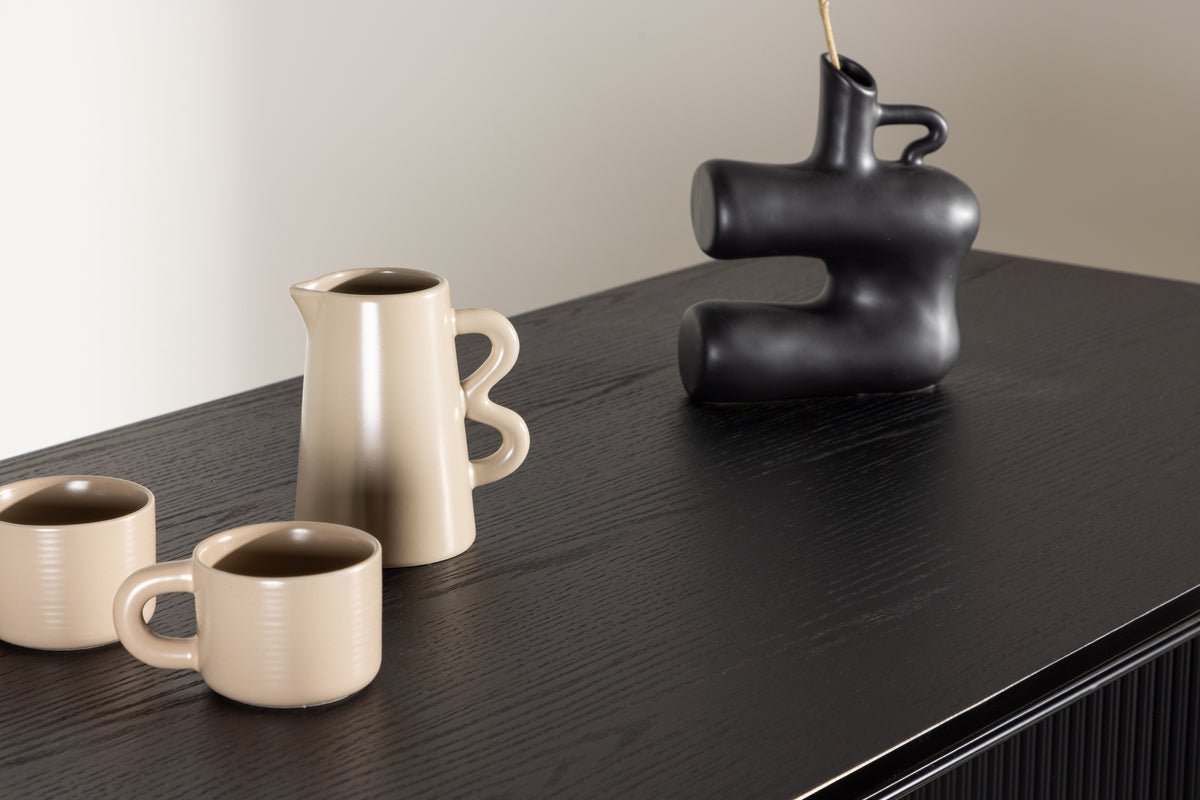 Dining Table Totara - a real style statement