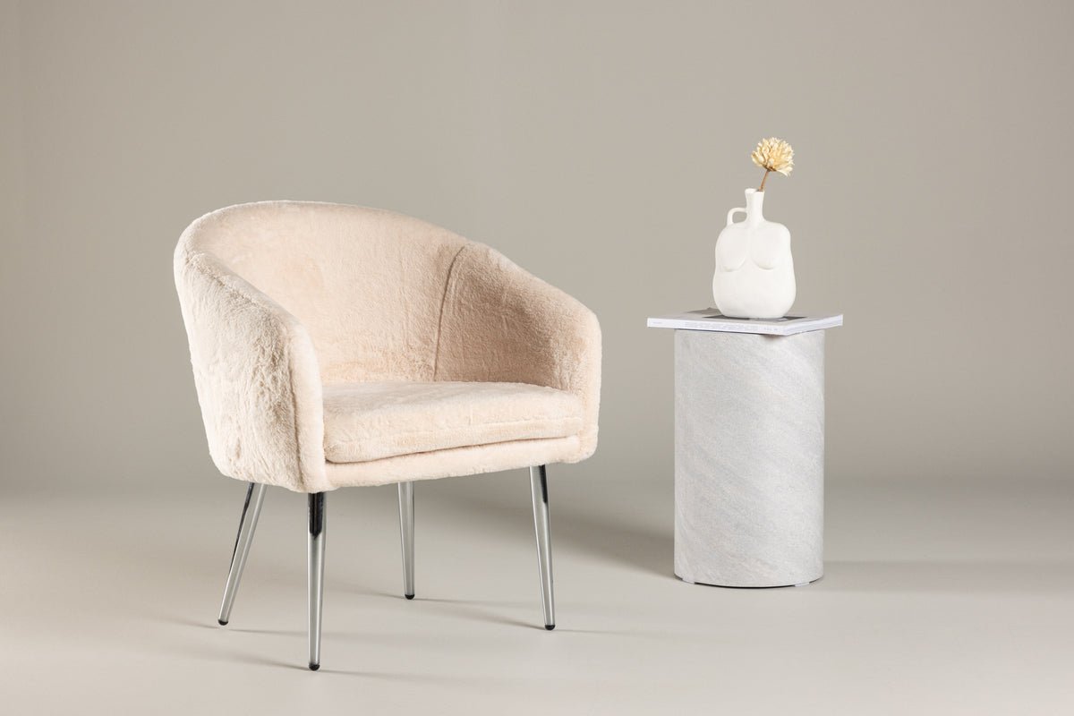 Armchair Wilma - with beige teddy cover and silver-colored steel legs