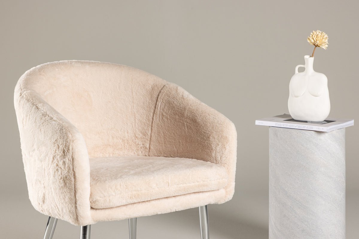 Armchair Wilma - with beige teddy cover and silver-colored steel legs