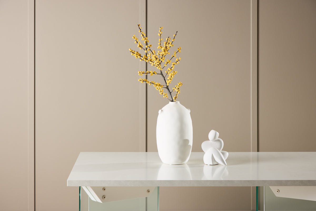 Couchtisch Valerio - elegant mit Glasbeinen