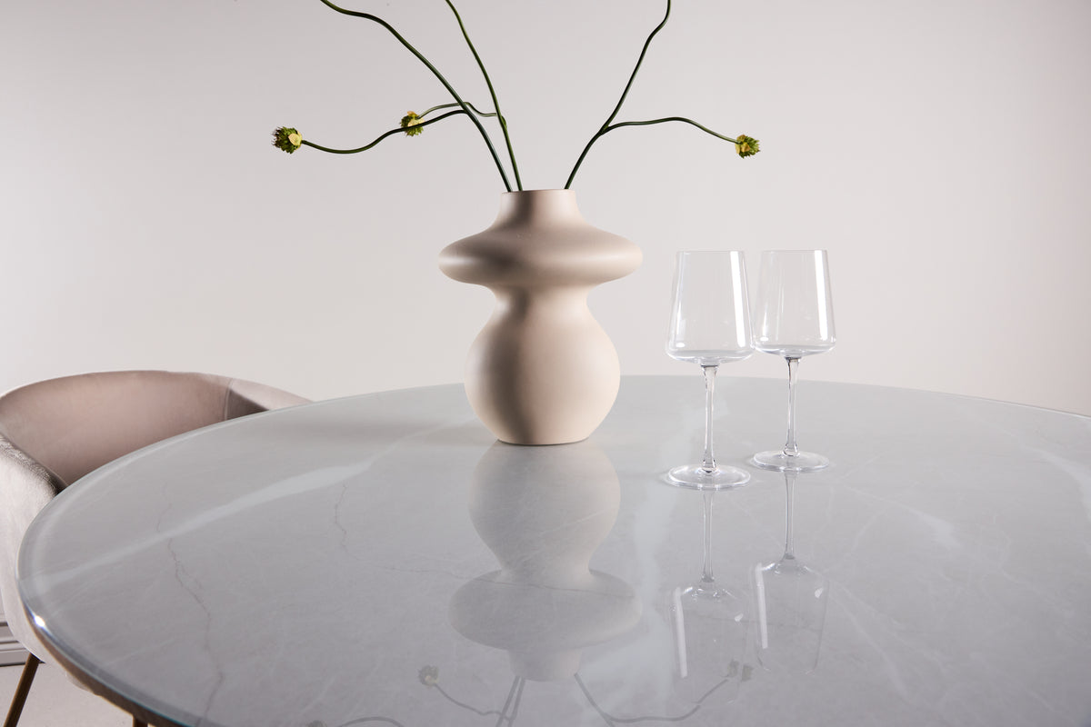 Dining table Orlén – Round design dining table Ø120 cm with glass top and ribbed base