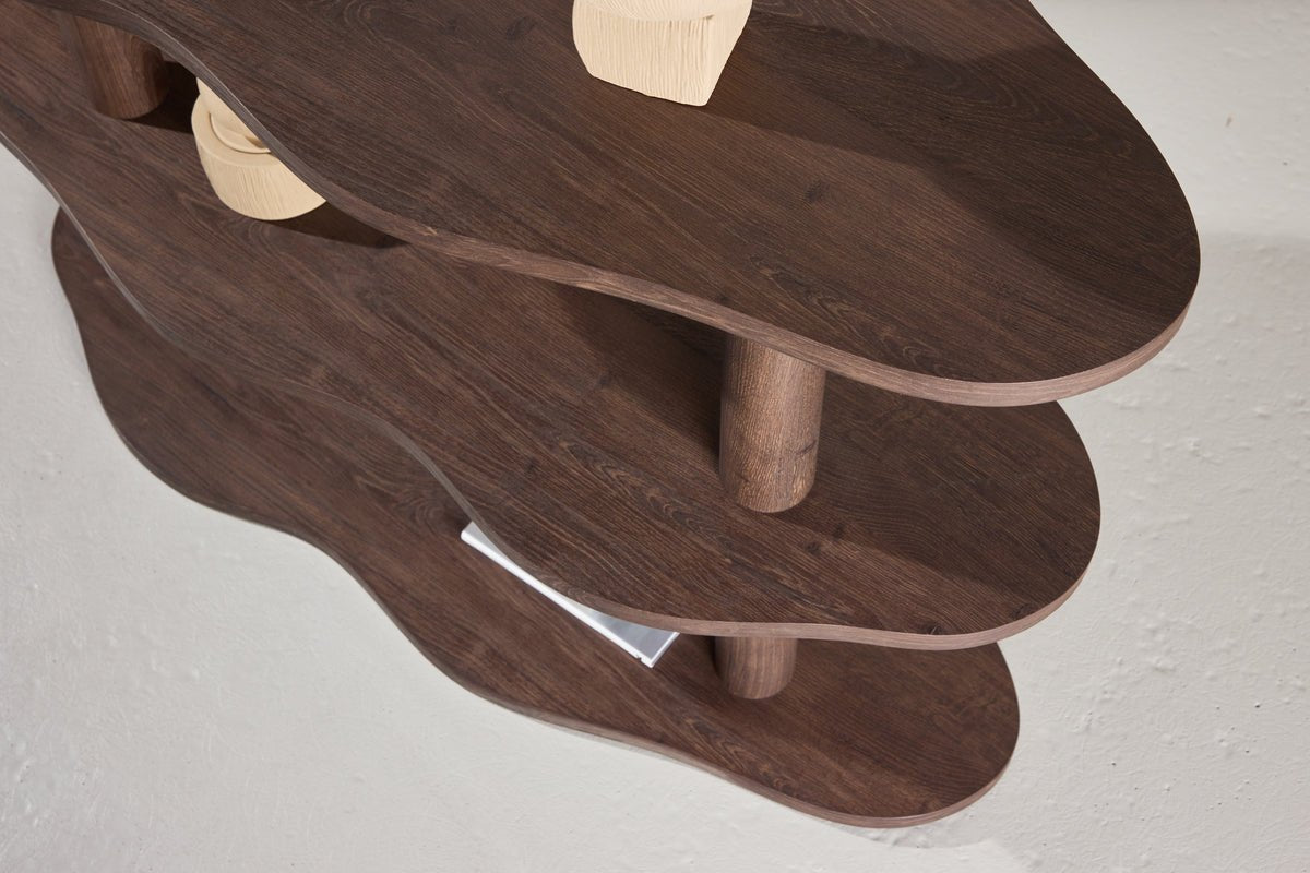 Regal Aureo – 3-Etagen Regal in Mocca mit Wellenform