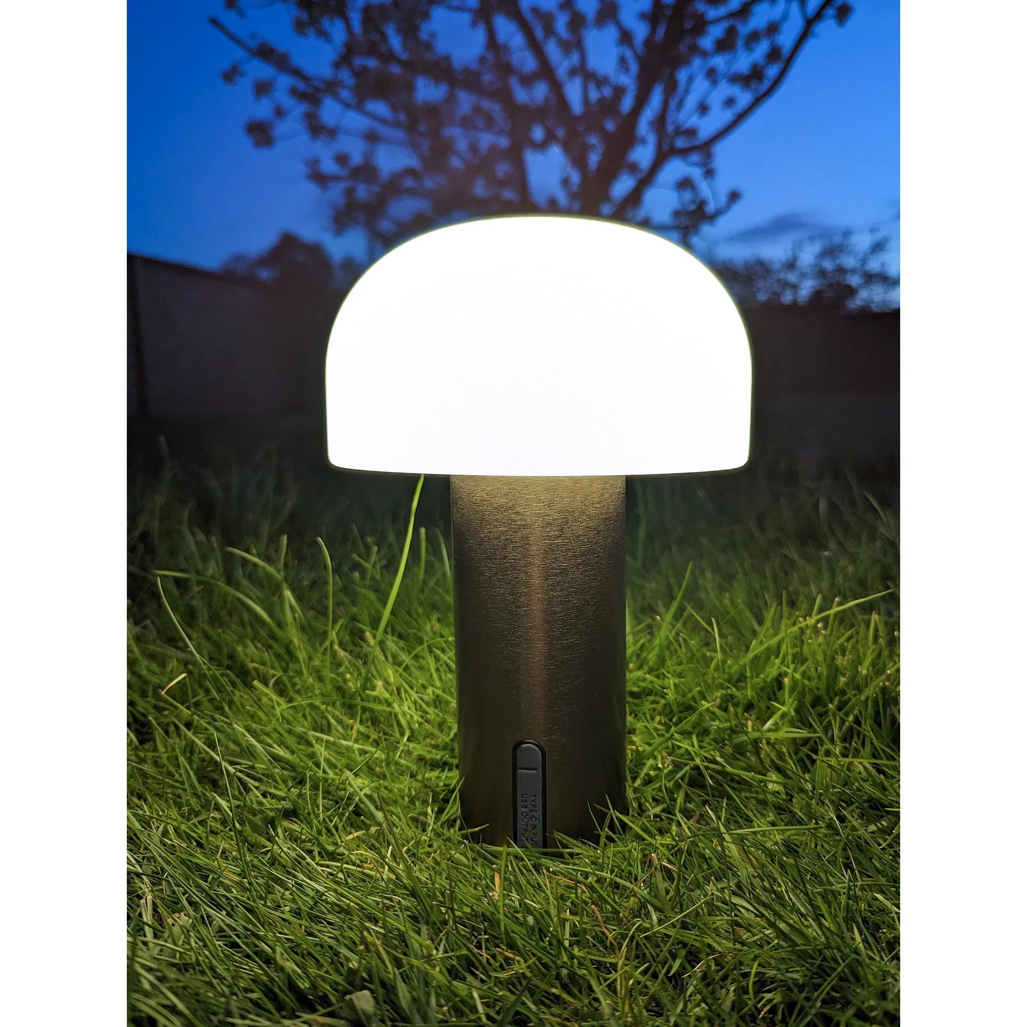 LED Table Lamp Lumea