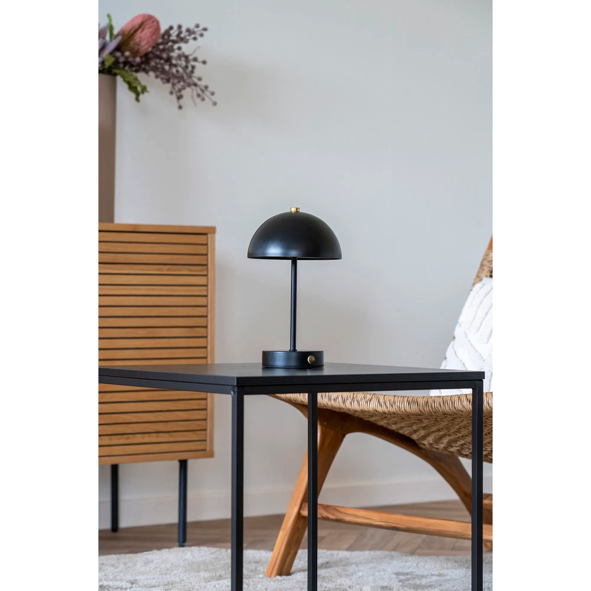 Tischlampe „Noelia“ – Zeitloses Design in Schwarz, Weiß oder Grün
