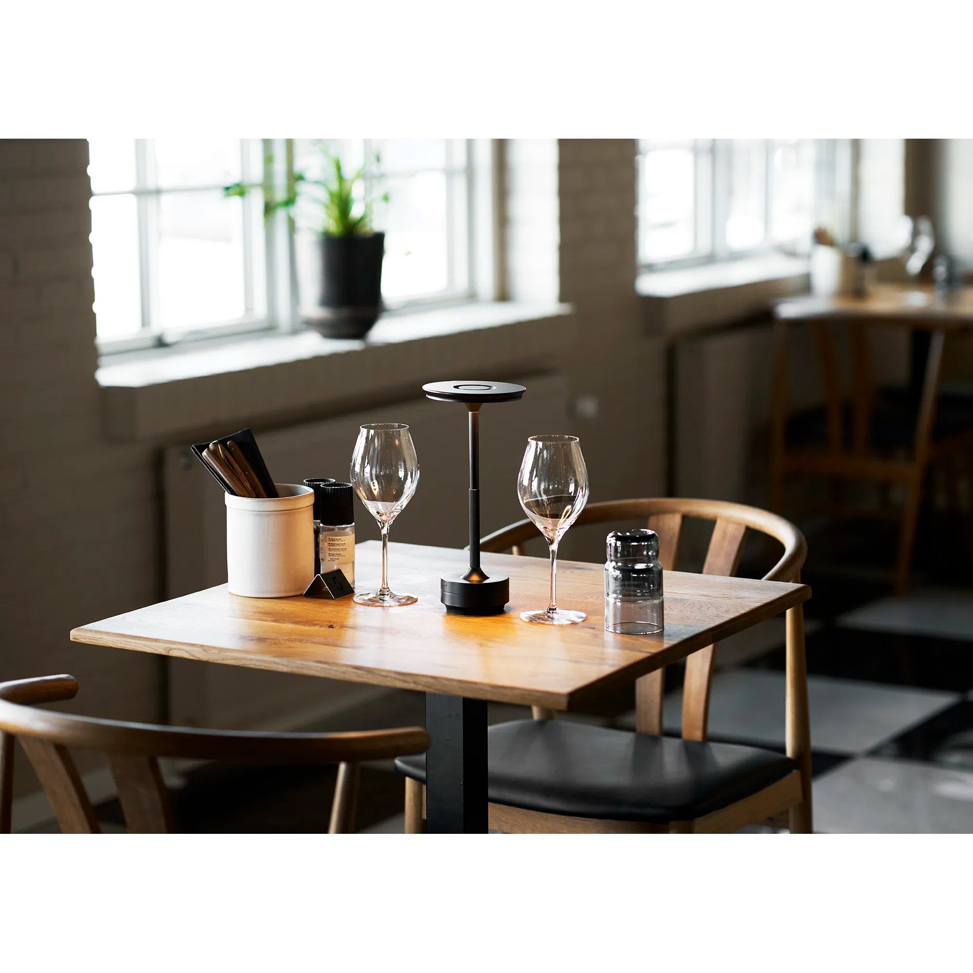 Table lamp "Ardena" – Elegance in Gold, Silver & Black