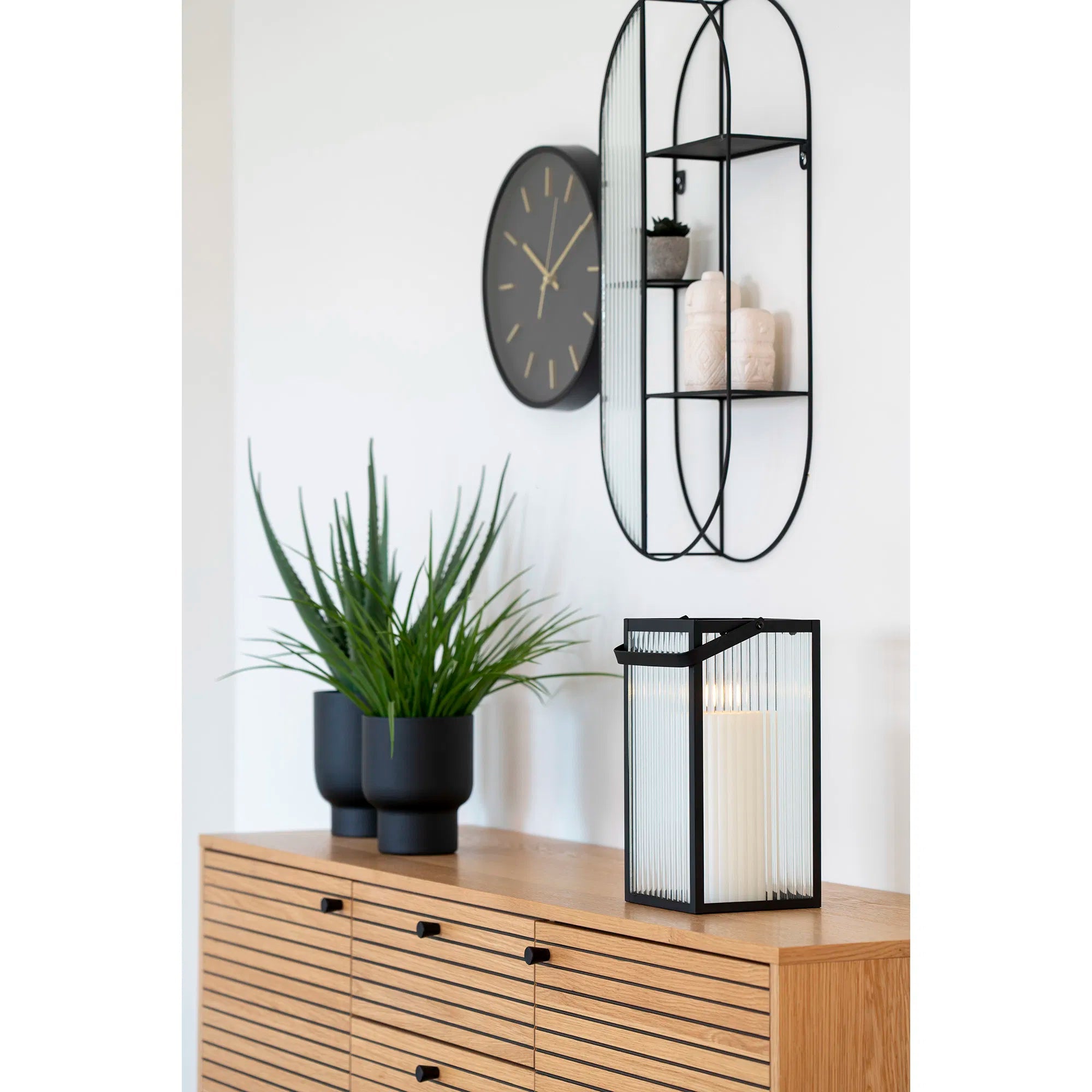 Valero Metal/Glass Lantern