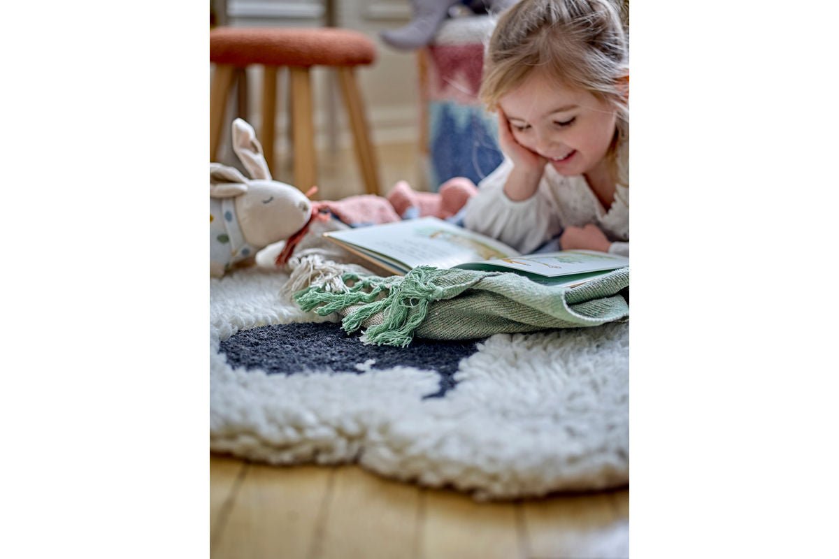 Children's Rug Wolki – made of 100% Wool in Sheep Design