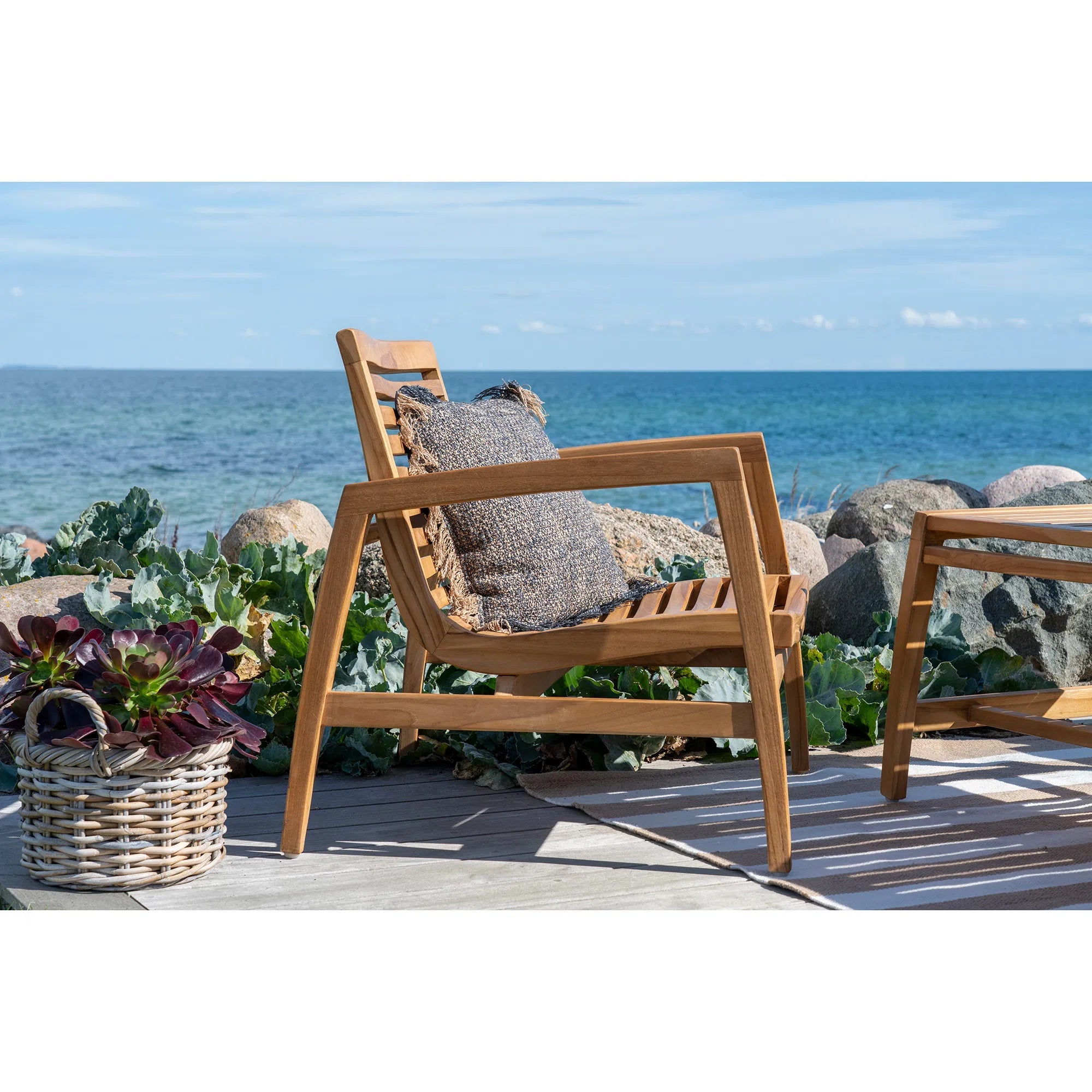 Valencia Garden Lounge Set made of Teak Wood