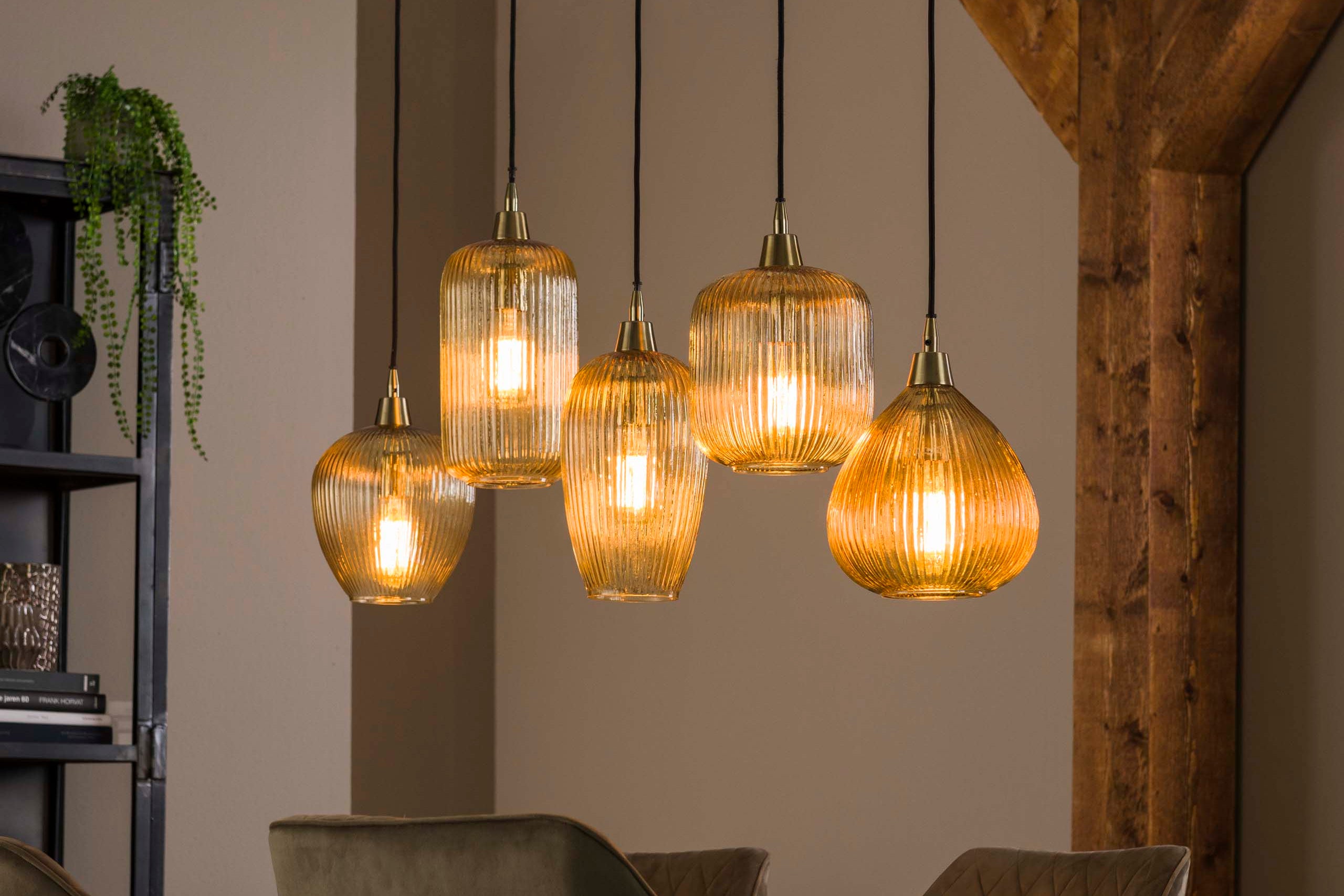 Pendant lamp "Aureo" – with handcrafted amber-colored lampshades