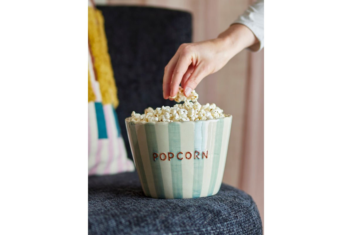 Bowl Cine – Hand-Painted Popcorn Bowl Made of Stoneware