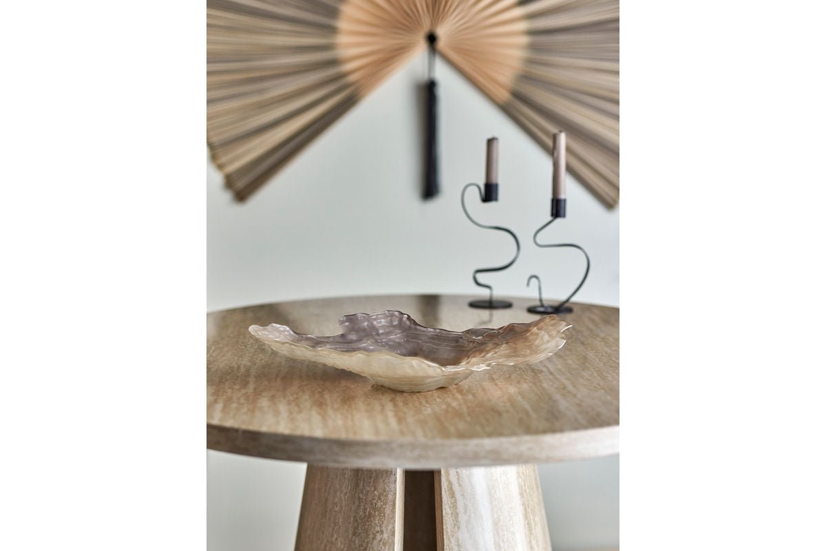 Akuri Bowl – made of glass in natural color with organic shape