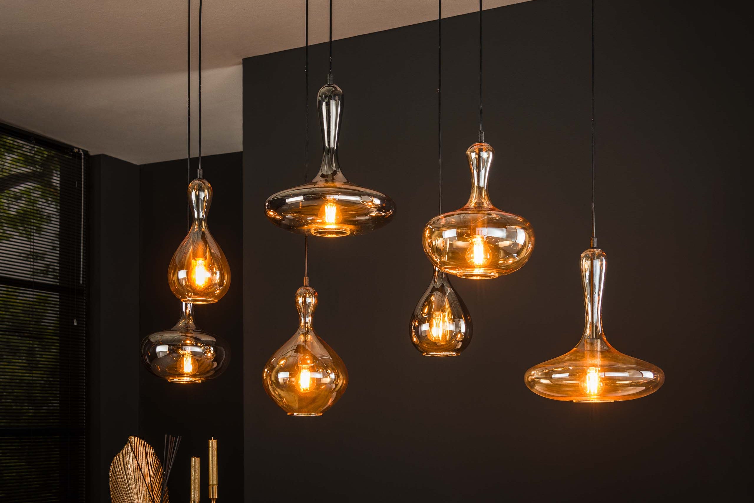 Pendant lamp "Viretta" – 7 glass shades in carafe shape with black metal fixture