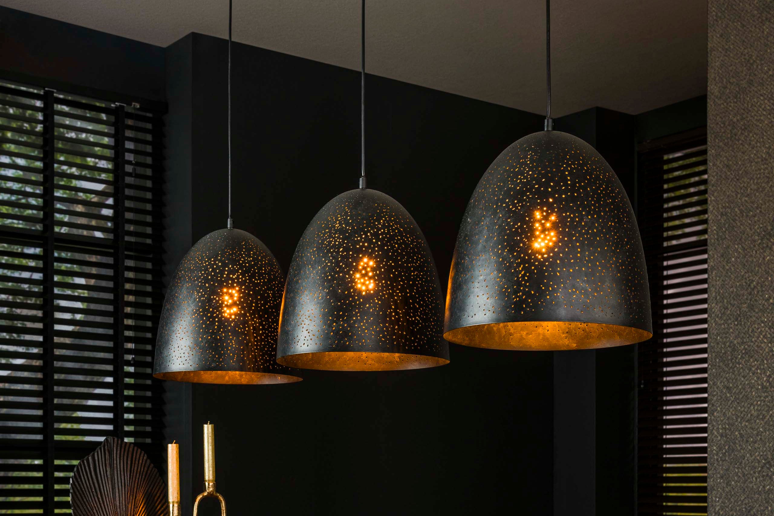Pendant Lamp "Aliora" – With 3 Lights in Dark Gray Bell Shape in Mesh Design