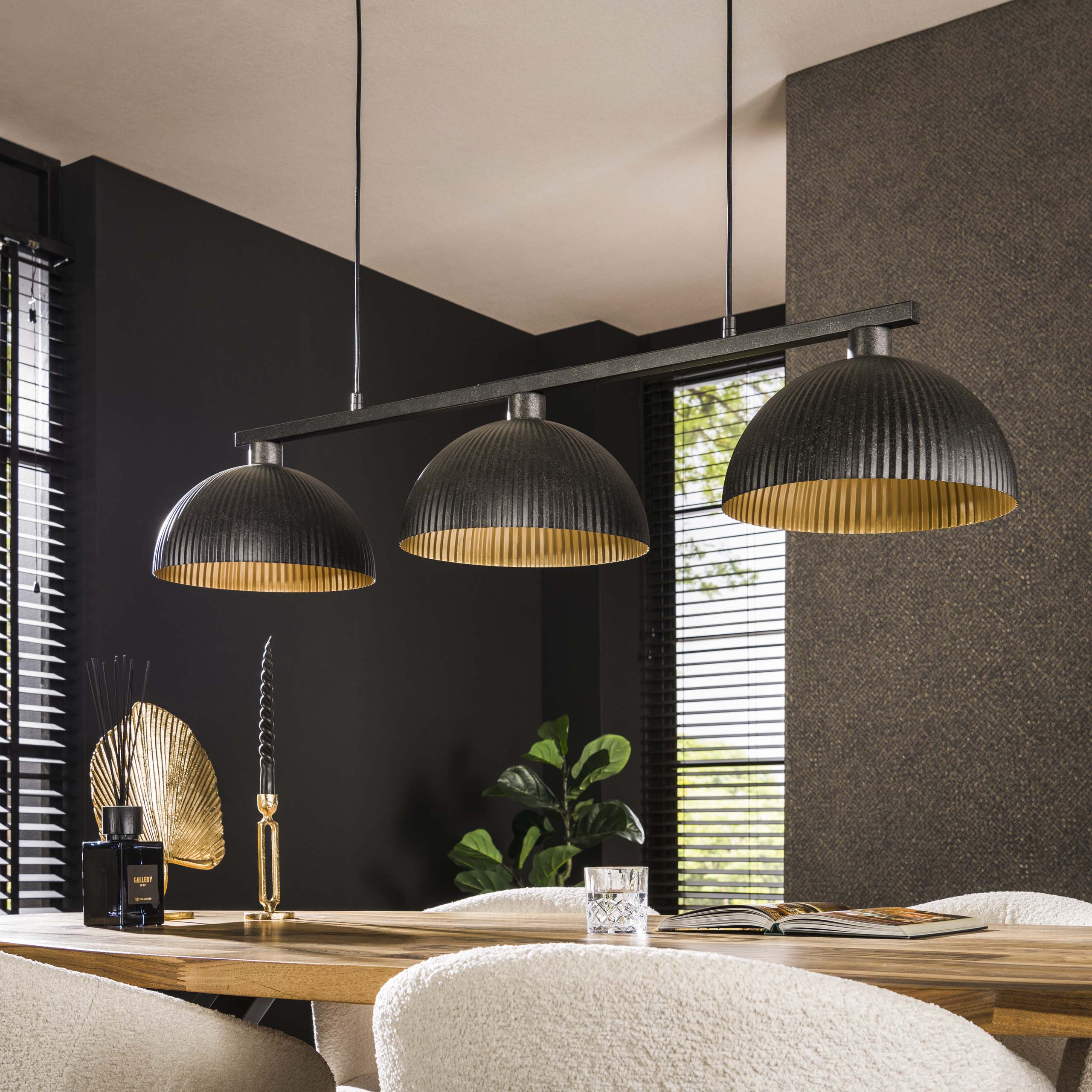 Pendant Light "Orvella" – 3 Metal Lamps on a Rod with Ribbed Surface