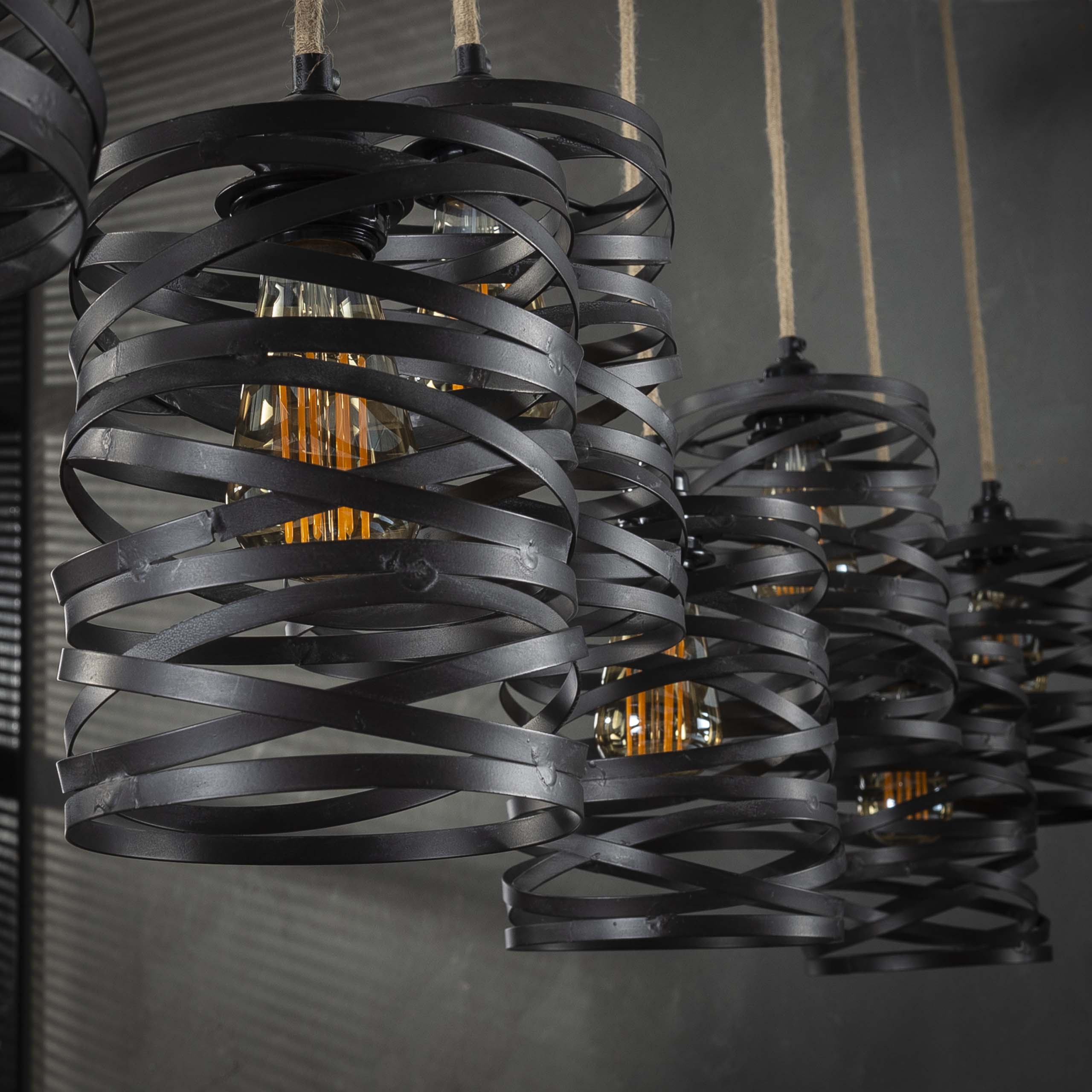 Pendant Lamp "Selvaris" – With 7 Spiral-Shaped Lampshades and Industrial Pipe Ceiling Mount