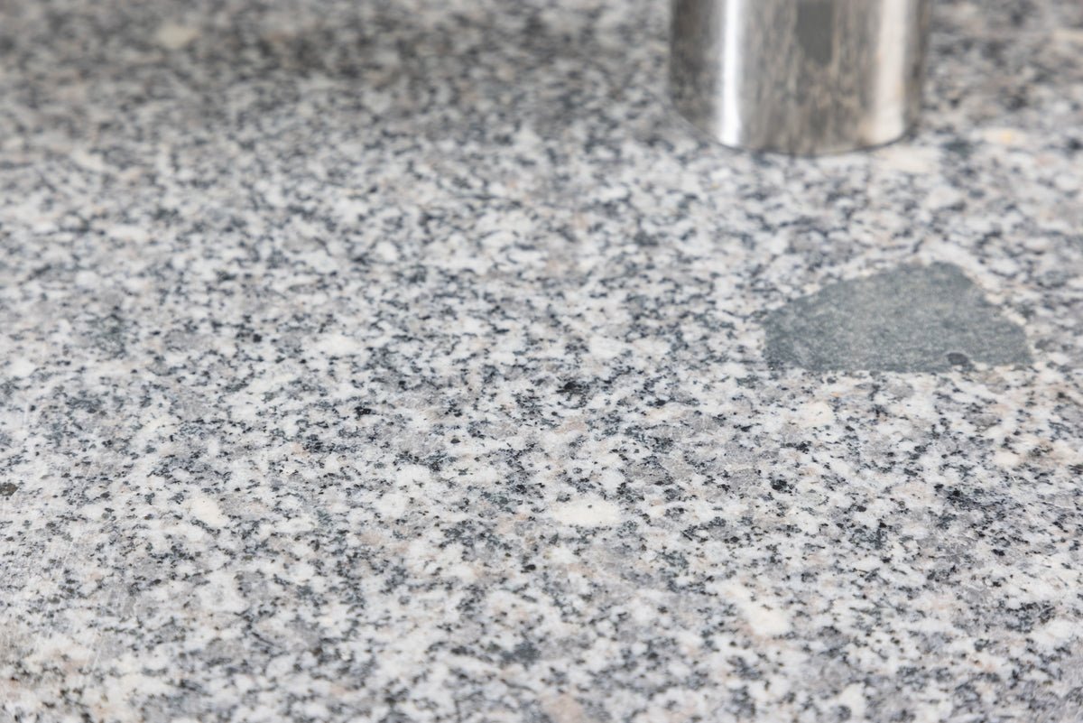 Sunshade Stand Dom - 40 kg Granite Umbrella Stand with Wheels in Gray