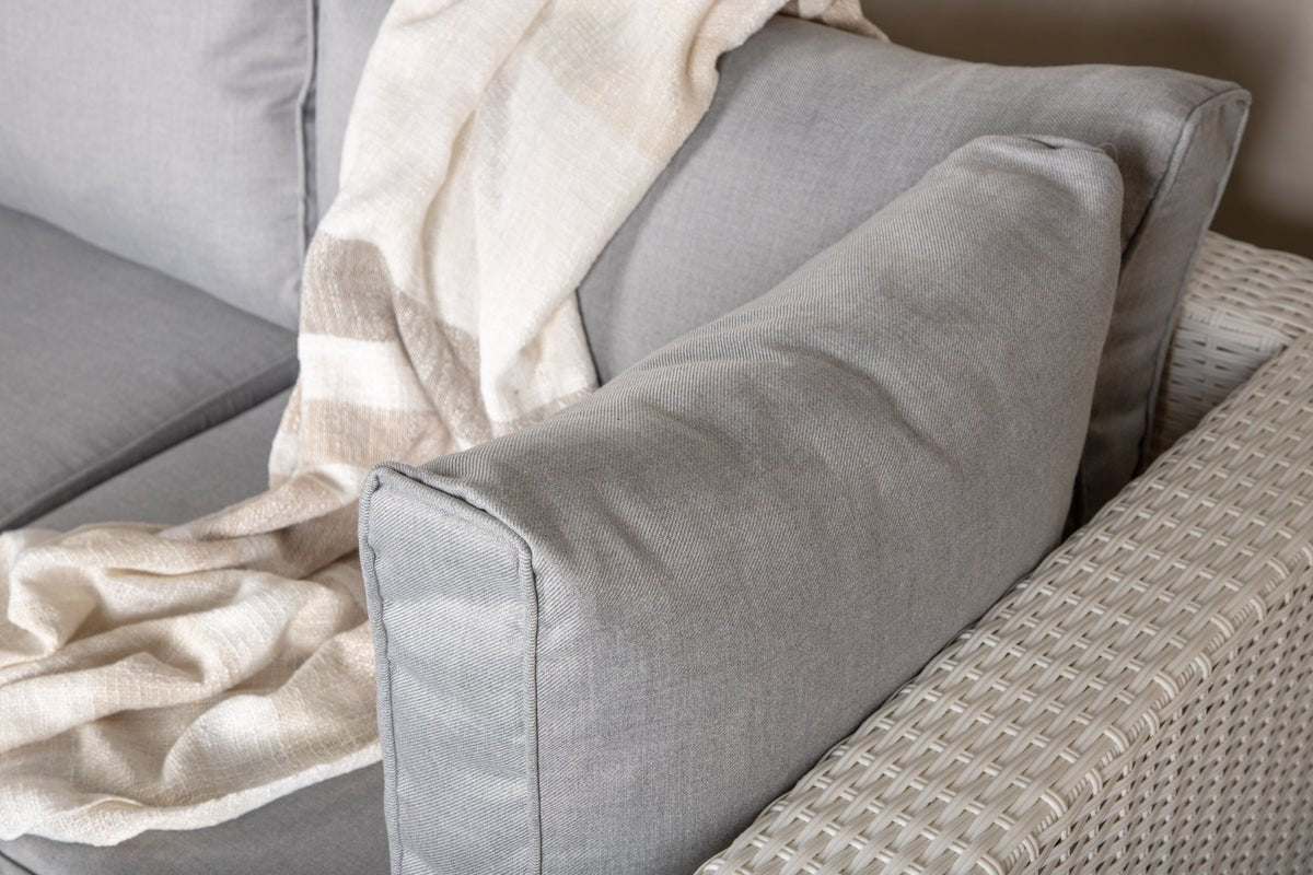 Garden Lounge Set Panther - available in 3 colors made of synthetic rattan