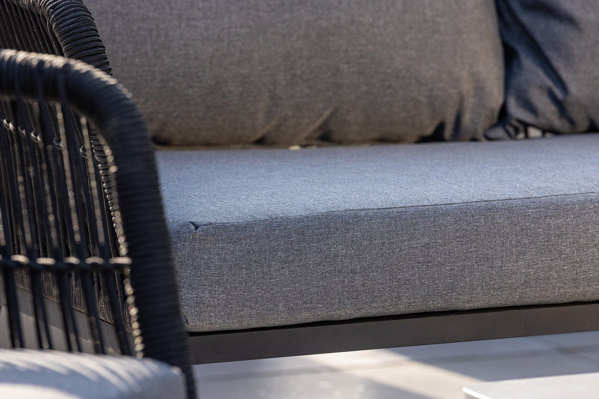 Garden Lounge Set Isadora – 4-piece with Table in Concrete Look & Weatherproof