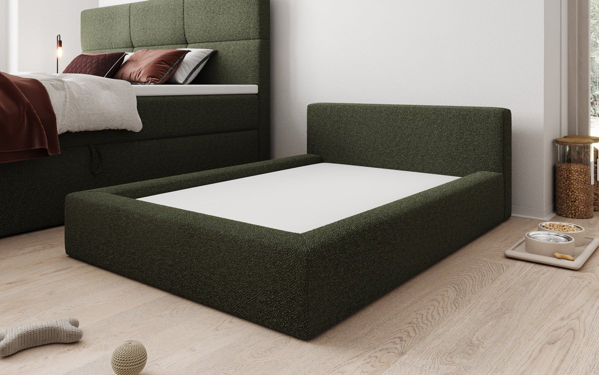 Dog bed LupoLounge 140× 100 cm in Bouclé