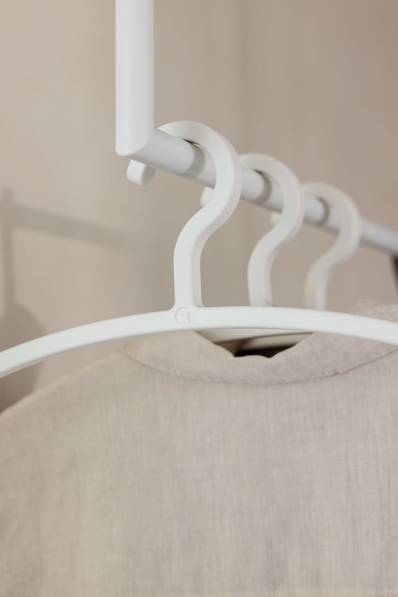 FAY Clothes Hanger made of Break-Resistant Solid Plastic
