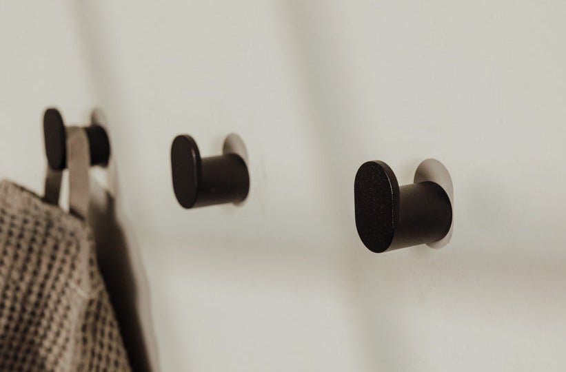 Wardrobe/Clothes Hooks Palo – Minimalist Wall Hooks in Sets of 3 or 6