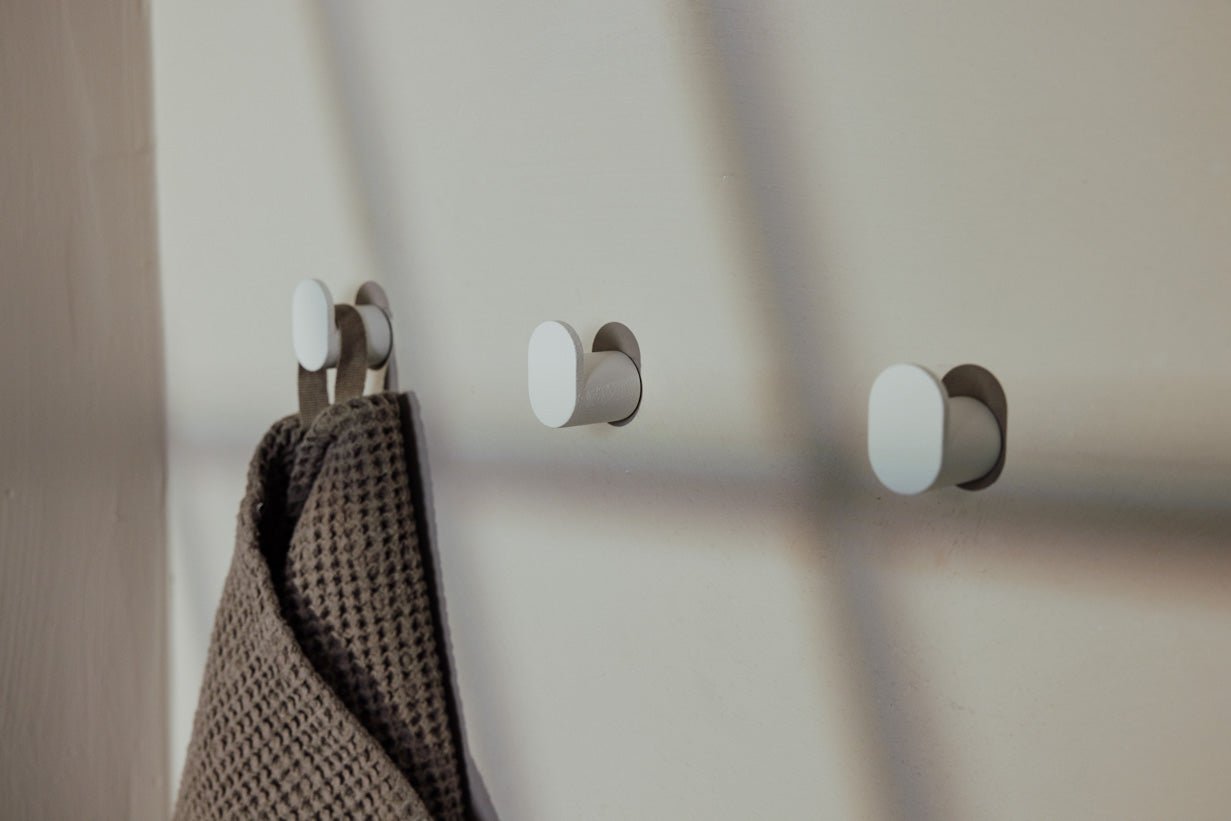 Wardrobe/Clothes Hooks Palo – Minimalist Wall Hooks in Sets of 3 or 6