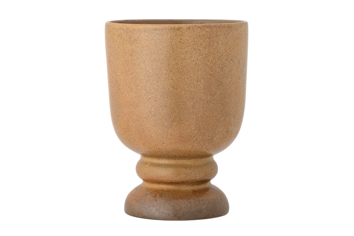 Flower Pot Avelin – Elevated Stoneware Pot in Warm Brown