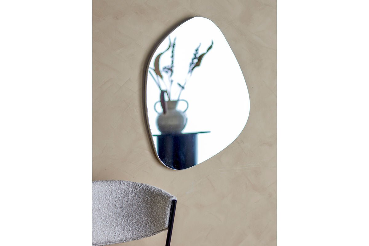 Wall Mirror Saphir – Organic Shape with Fine Silver Edge