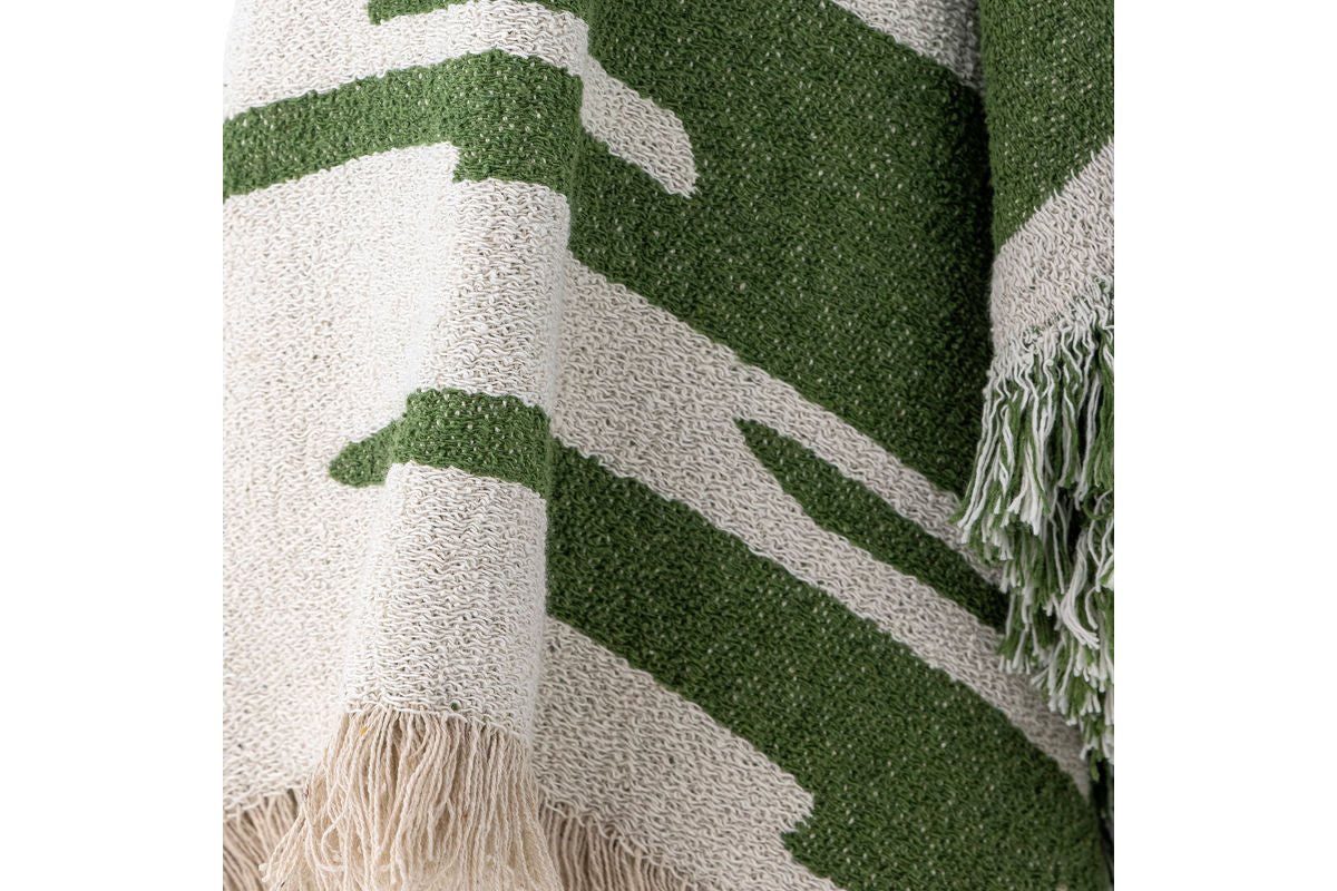 Vireo Bedspread – Reversible Pattern Made from Recycled Cotton