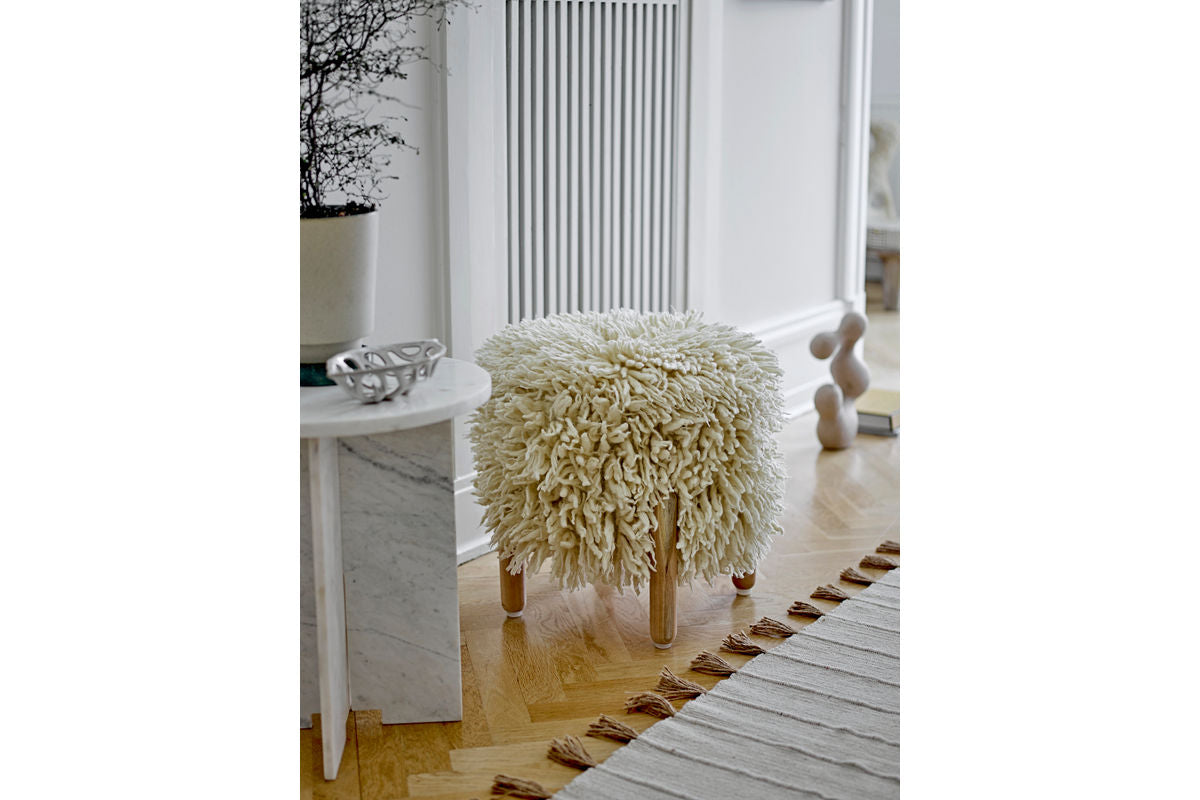 Bowl Liora - Stoneware in White with Leaf Design