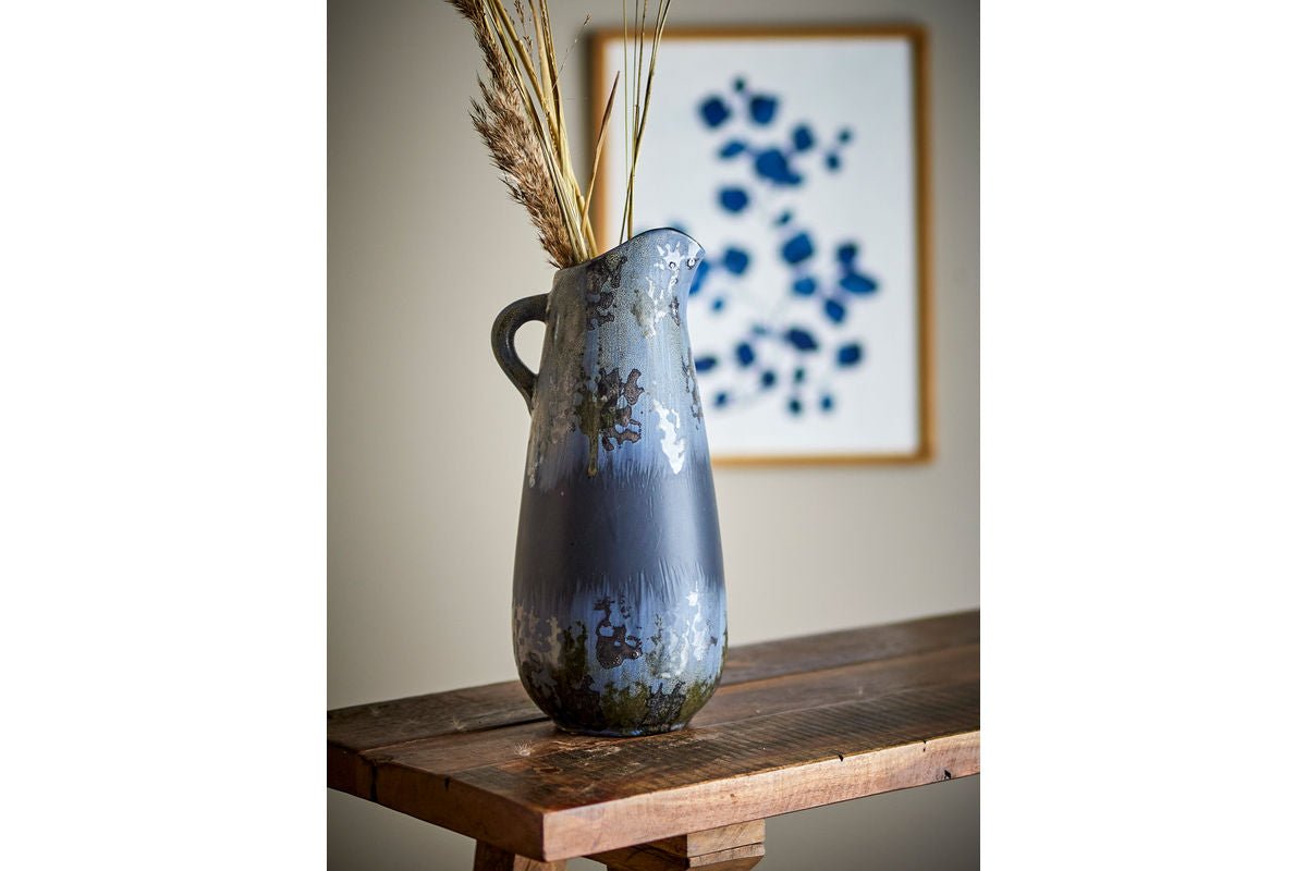 Vase "Noira" – Stoneware in Black