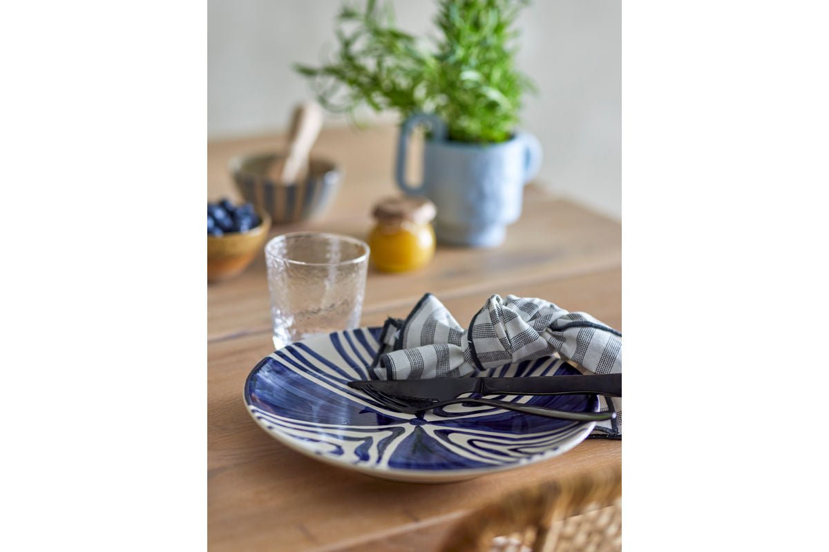 Plate Ravo – made of stoneware