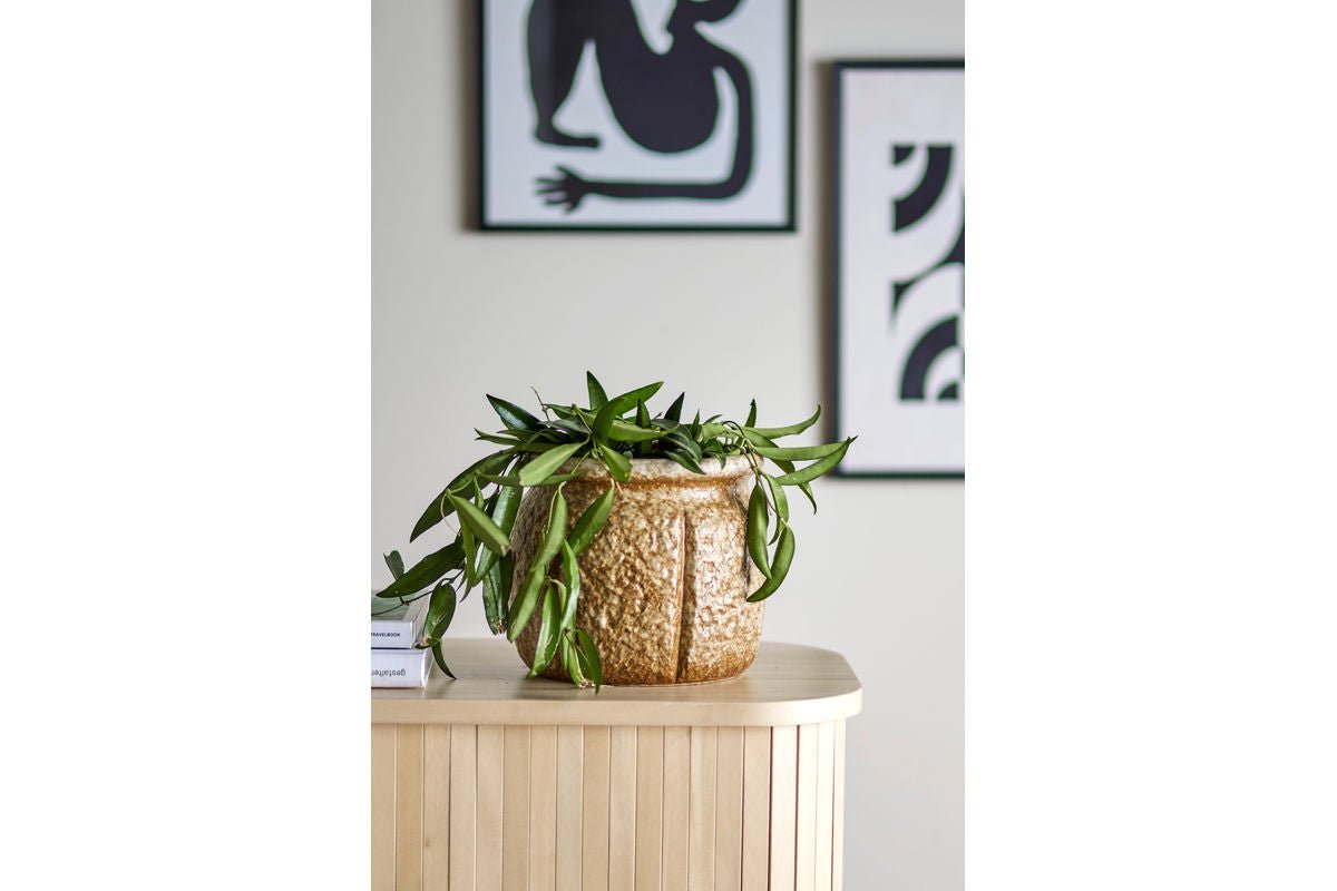 Flower Pot Norell – Stoneware with Custom Brown Glaze